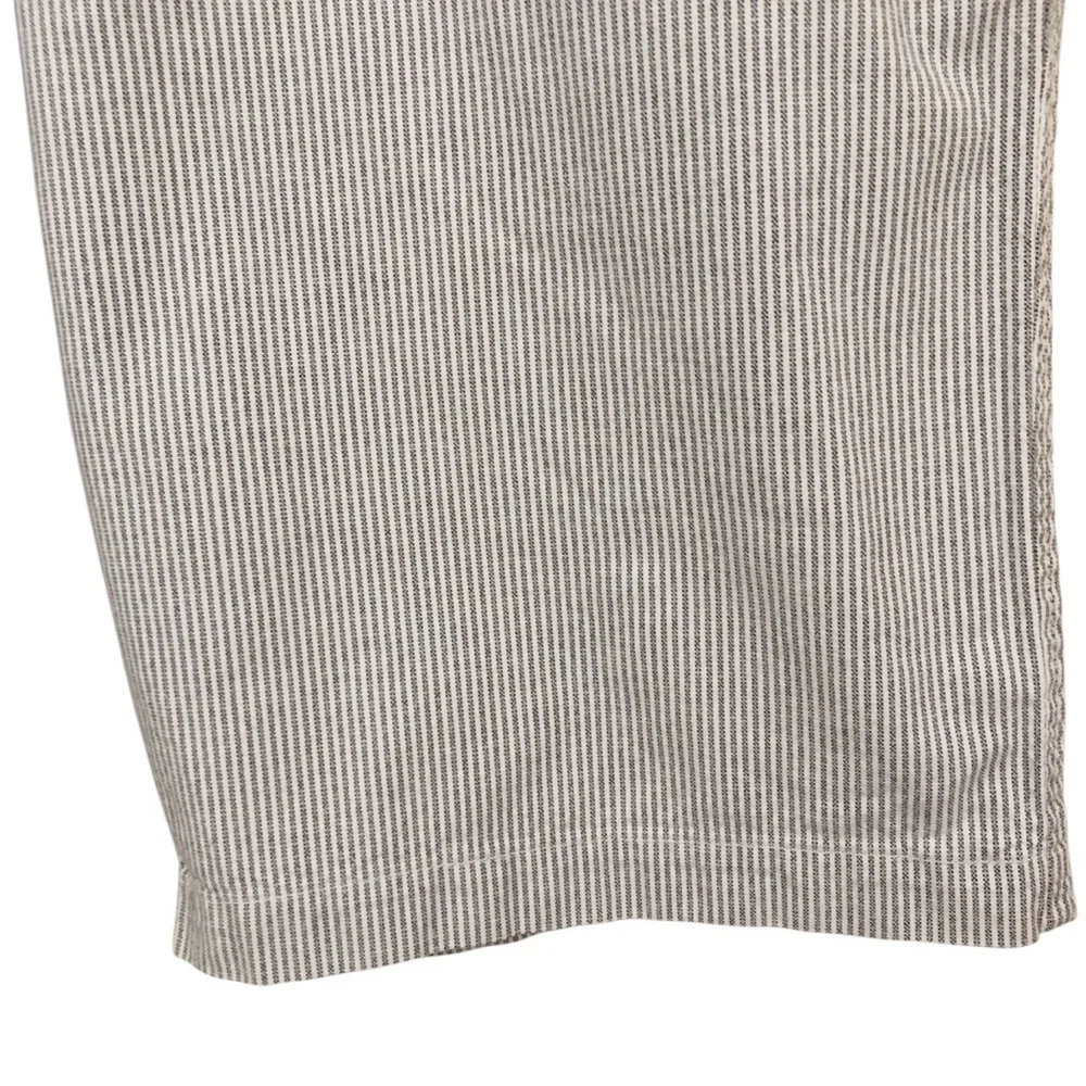 Banana Republic | Pinstripe Emerson Shorts Preppy Gray Ivory